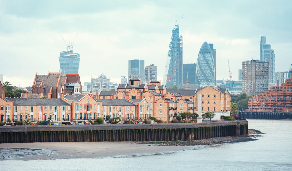 London must break its temporary housing cycle